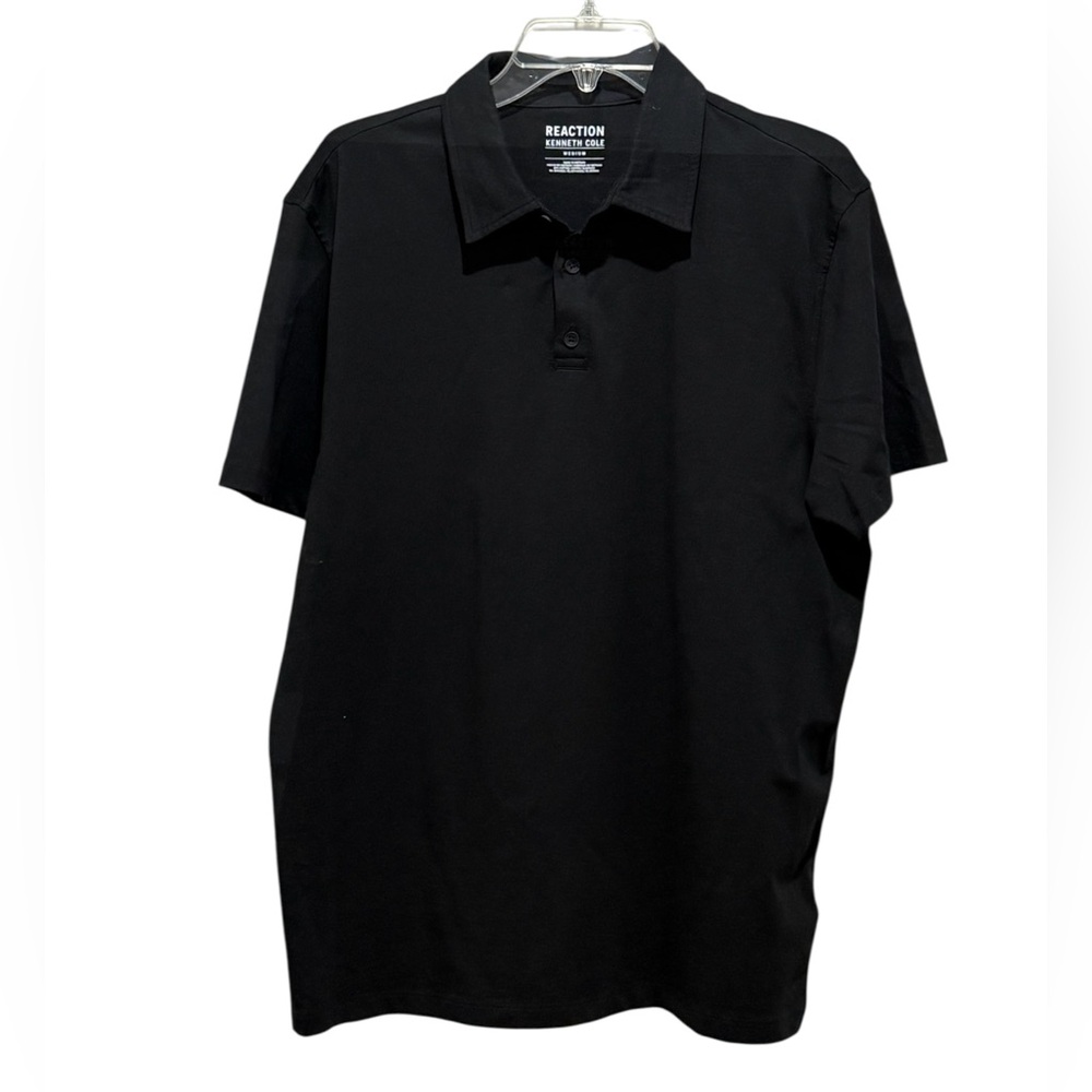 EUC. Reaction Kenneth Cole, Black Polo Shirt. Size Medium.